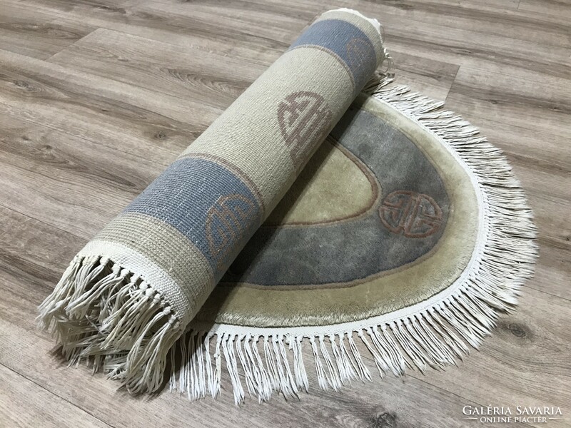 Ovális KÍNAI kézi csomózású gyapjú szőnyeg, 90 x 156 cm