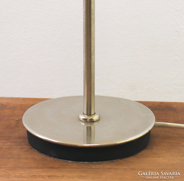 Decorative retro, mid-century table lamp