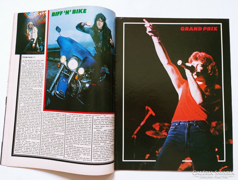 Kerrang magazine 82/3/11 acdc saxon aerosmith hughes triumph def leppard pinera rock goddess status q