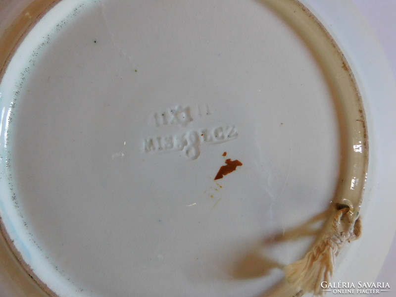 Régi Miskolcz jelzésű madaras keménycserép tányér 22.5 cm