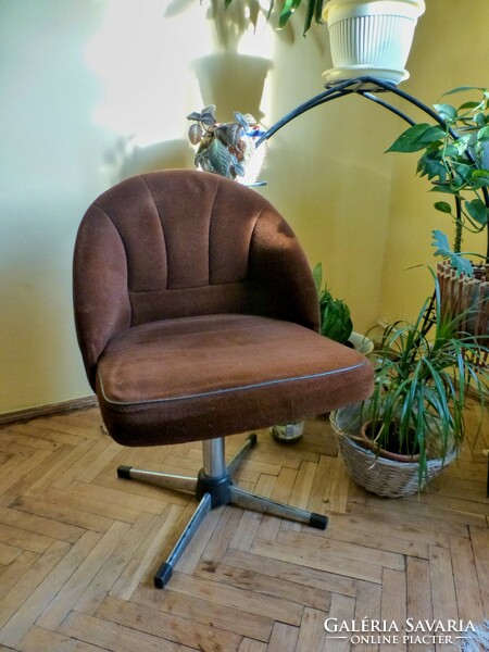 Retro,forgó fotel,kávébarna eredeti kárpittal,klub fotel