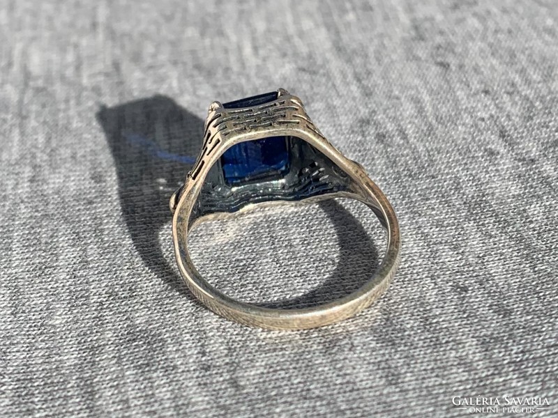 Art Deco női ezüst gyűrű kék zafír