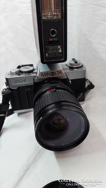 MINOLTA XG-1 fényképezőgép Tokina RMC 28-70 mm objektív és OSAWA obj. és Saligar MK-6A vakú