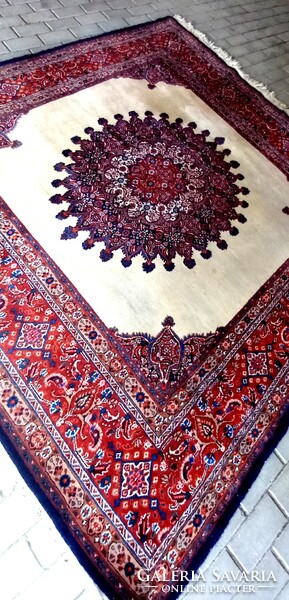 Moud  Iráni Perzsa kézi csomózású szőnyeg ALKUDHATÓ