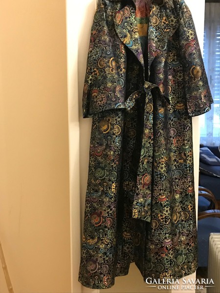 Retro pattern maxi/ 140cm/ dressing gown, very nice. In new condition. Size 38-40. Sleeve length: 52 cm