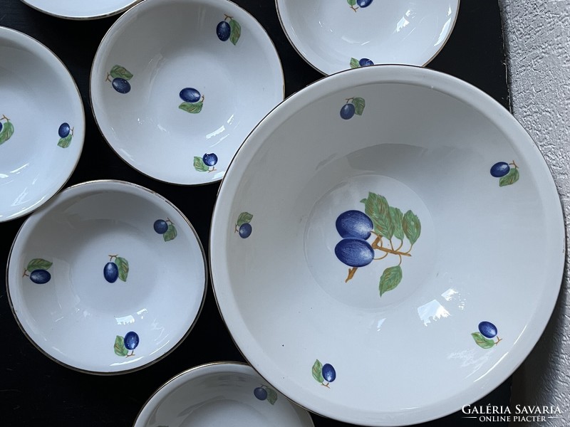 Porcelain compote set with Alföldi plum pattern
