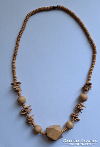 Pearl necklace 62 cm