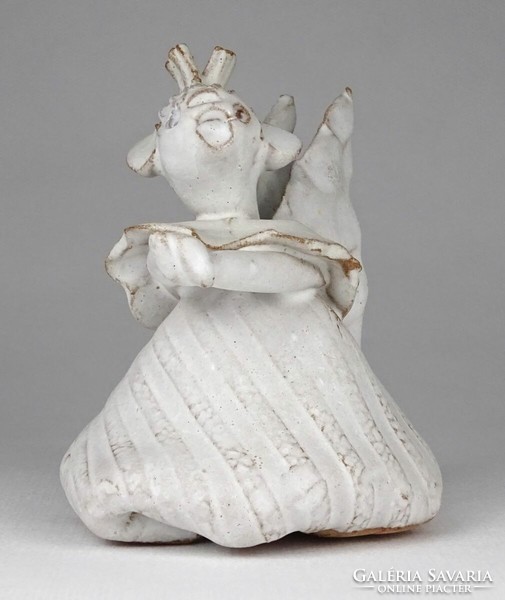 1O050 éva kovács orsolya ceramic angel figure 8 cm