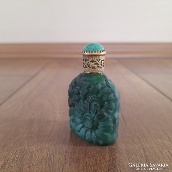 Régi cseh parfümös üveg