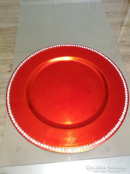 Red festive tray with crystals