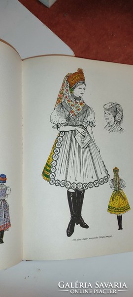 Women's tailor drawing book