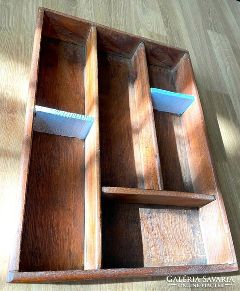 Perfumed wall shelf, rustic wooden shelf, small storage shelf, old
