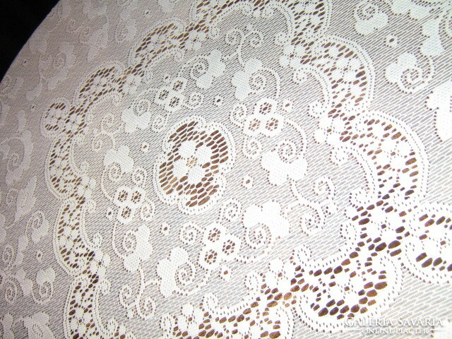 Cute baroque lace tablecloth