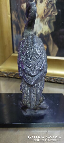 Antik Gém madár szobor