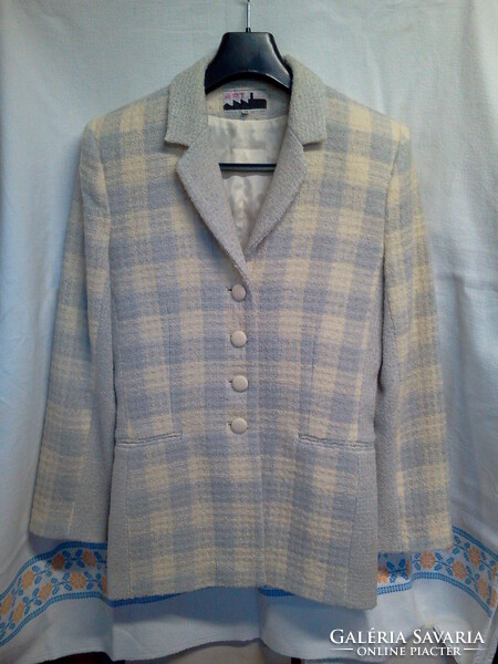Pantsuit with skirt, blazer size 38