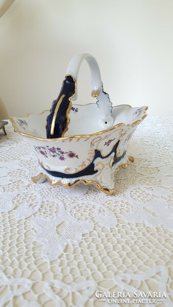 Beautiful arpo, gilded cobalt blue, centerpiece with flower pattern, offering basket