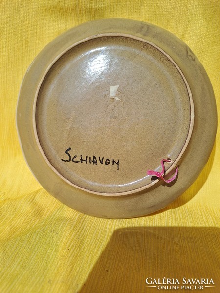 Elio Schiavon virágmintás fali tányér