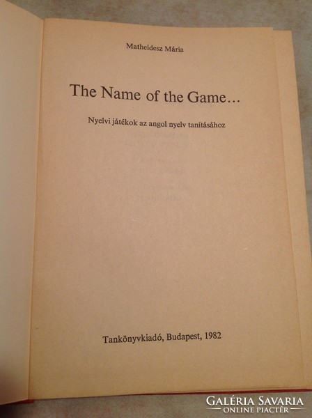 BESZÉLJKÜNK ANGOLUL és THE NAME OF THE GAME 2 db angol nyelevkönyv (127)