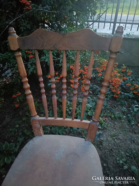 Valódi fa szék