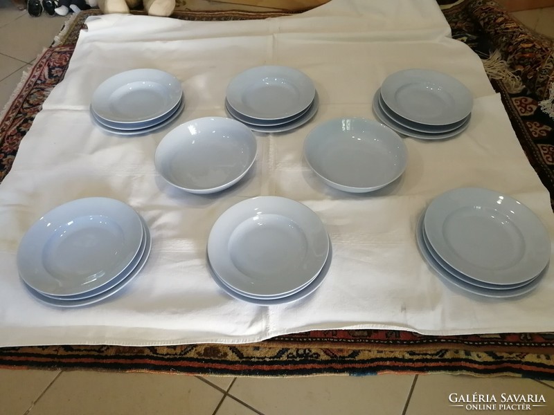 Herend blue-glazed plate set