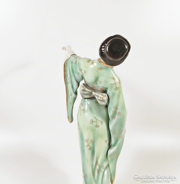 Herend Japanese geisha with fan, hand-painted porcelain figure 27 cm., Flawless (t009)