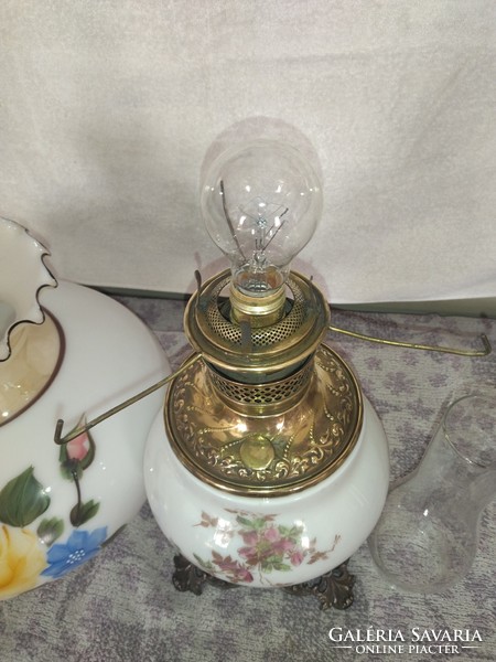 Gyönyörű Vintage nagy méretű komplett asztali lámpa