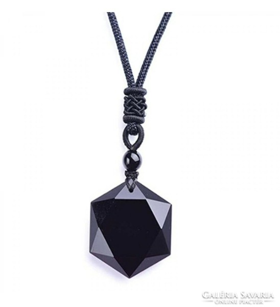 Women's obsidian necklace!