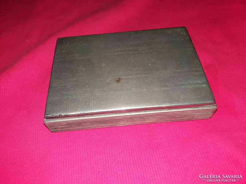 Antik asztali fém ezüstözött alpakka szivar tartó belül fa kínáló doboz képek szerint 16 X 12 X 4 cm
