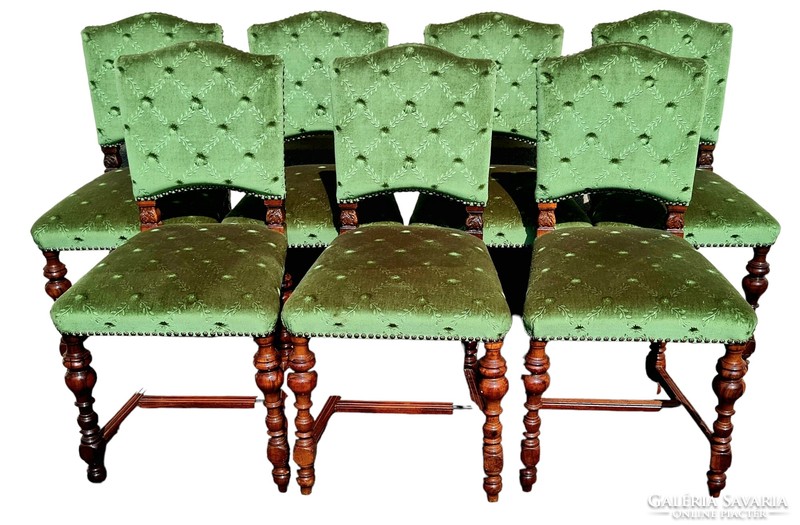 A751 Antik ónémet kárpitozott székek