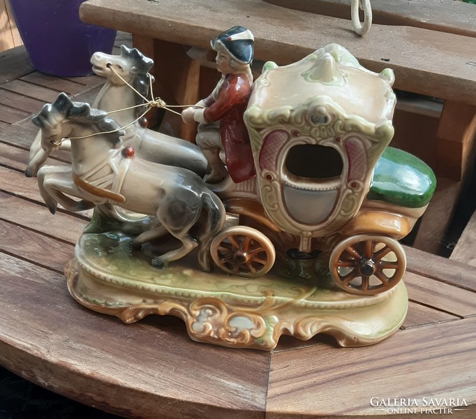 GDR/German porcelain horse-drawn carriage