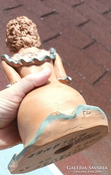 Szignált terrakotta szobor FZ szignóval