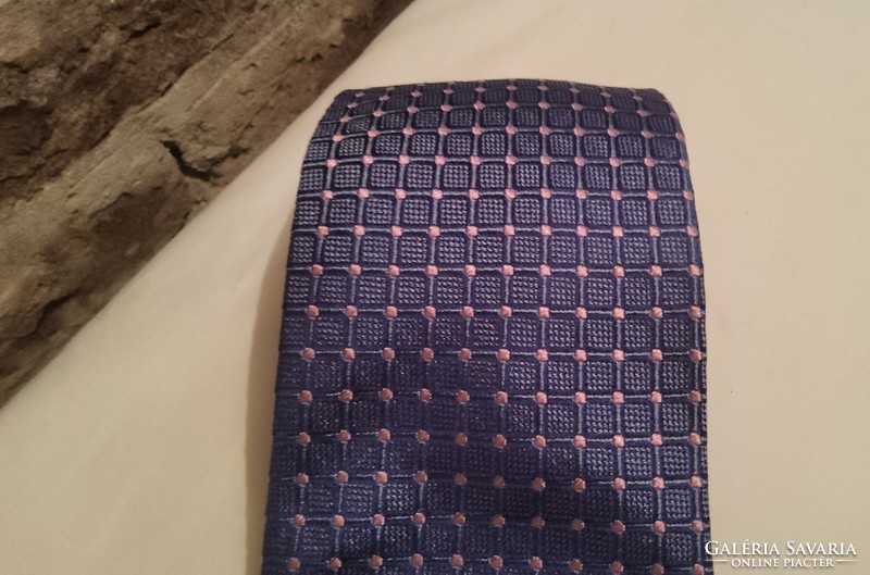 Osborne quality silk tie