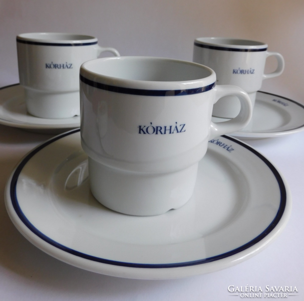 Lowland breakfast set with hospital inscription: mug and plate