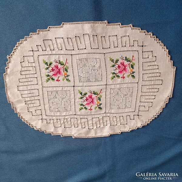 Antique hand-embroidered cotton oval tablecloth, 33 x 23 cm