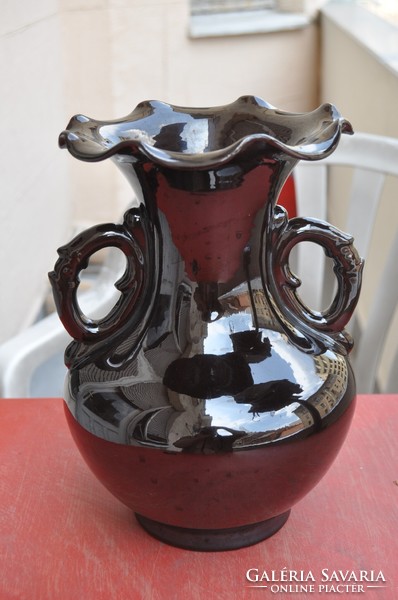 Badár art deco ear vase. – Beautiful, showcase condition.