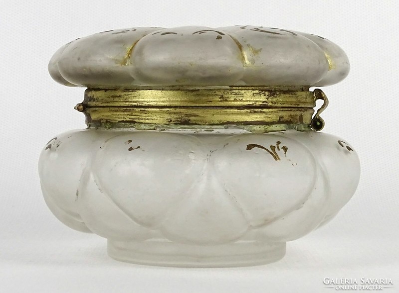 1O262 antique hand-painted fluted glass bonbonier