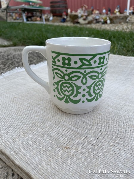 A beautiful mug with a granite green pattern, a piece of nostalgia, rustic decoration