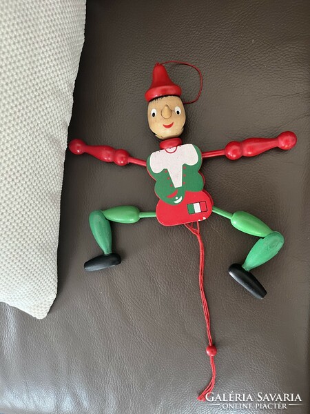 Nagyméretű fa Pinocchio karácsonyfadísz