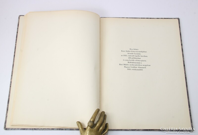 Dedikált Kner Imre A tipográfiai stílus elemei 250 példányban készült bibliofil darab!