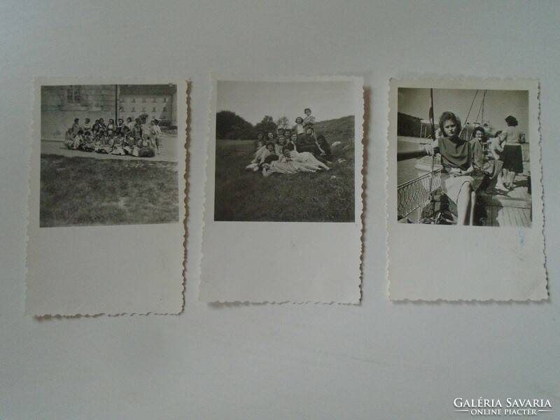 S0702.3 Svetits girls' high school students in Debrecen 1959k 3 small photos Balaton vacation