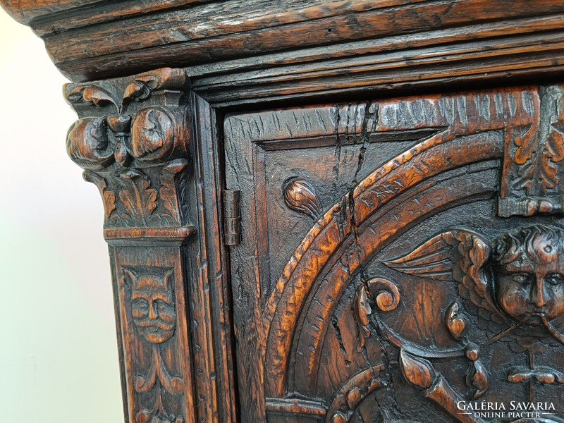 Antik reneszánsz kabinetszekrény dúsan faragott keményfa kabinet szekrény 18. - 19. század 3812