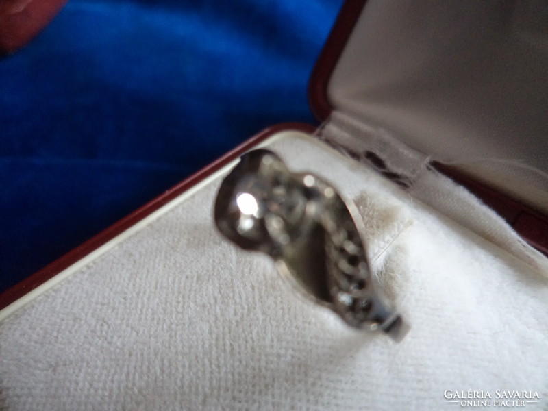 Silver ring_ filigree _ with white stone_ marked 925 size: 53