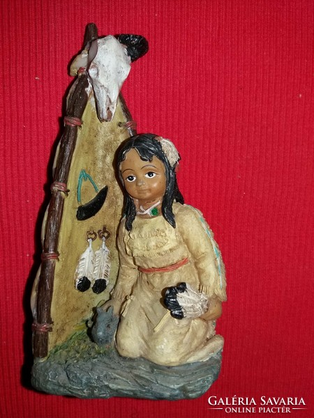 North American Indian girl with tent background biscuit figurine - hand painted - according to pictures 13 x 9 cm