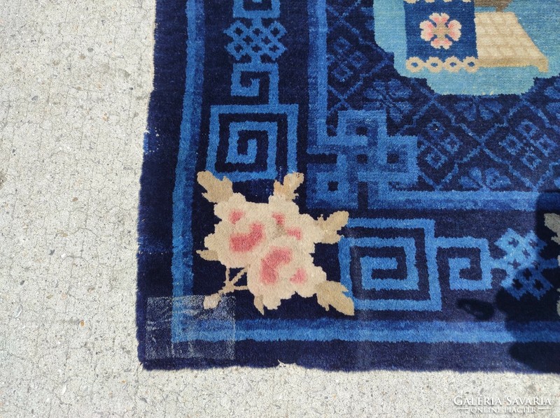 Antik kínai szőnyeg csomózott állat motívumos kézi csomózású javított 7484