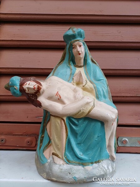 Pieta akàr falba èpithető szobor ,Mària Ès Jèzus Hàzi àldàs ereklye tartó , keresztèny dekoràció