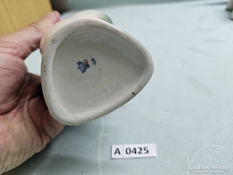 A0425 Gdr mini váza paripával 13 cm