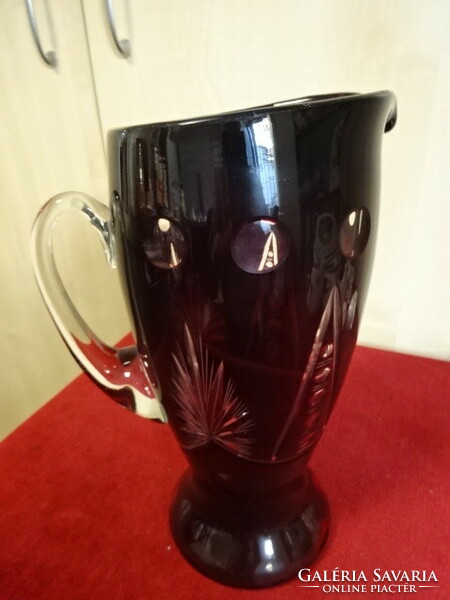 Burgundy crystal glass jug, height 26 cm. Jokai.