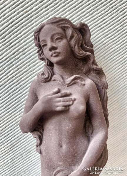 Vénusz születése szobor márvány talpon