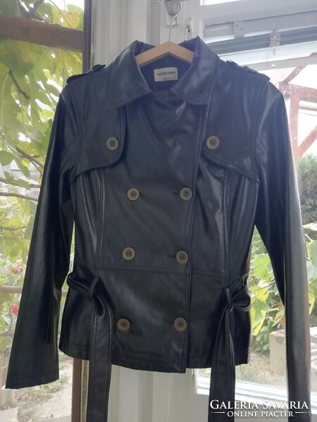 Nice faux leather jacket in size m