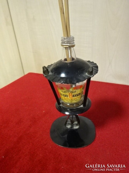Metal drink holder from the 70s. Its height is 13 cm. Jokai.